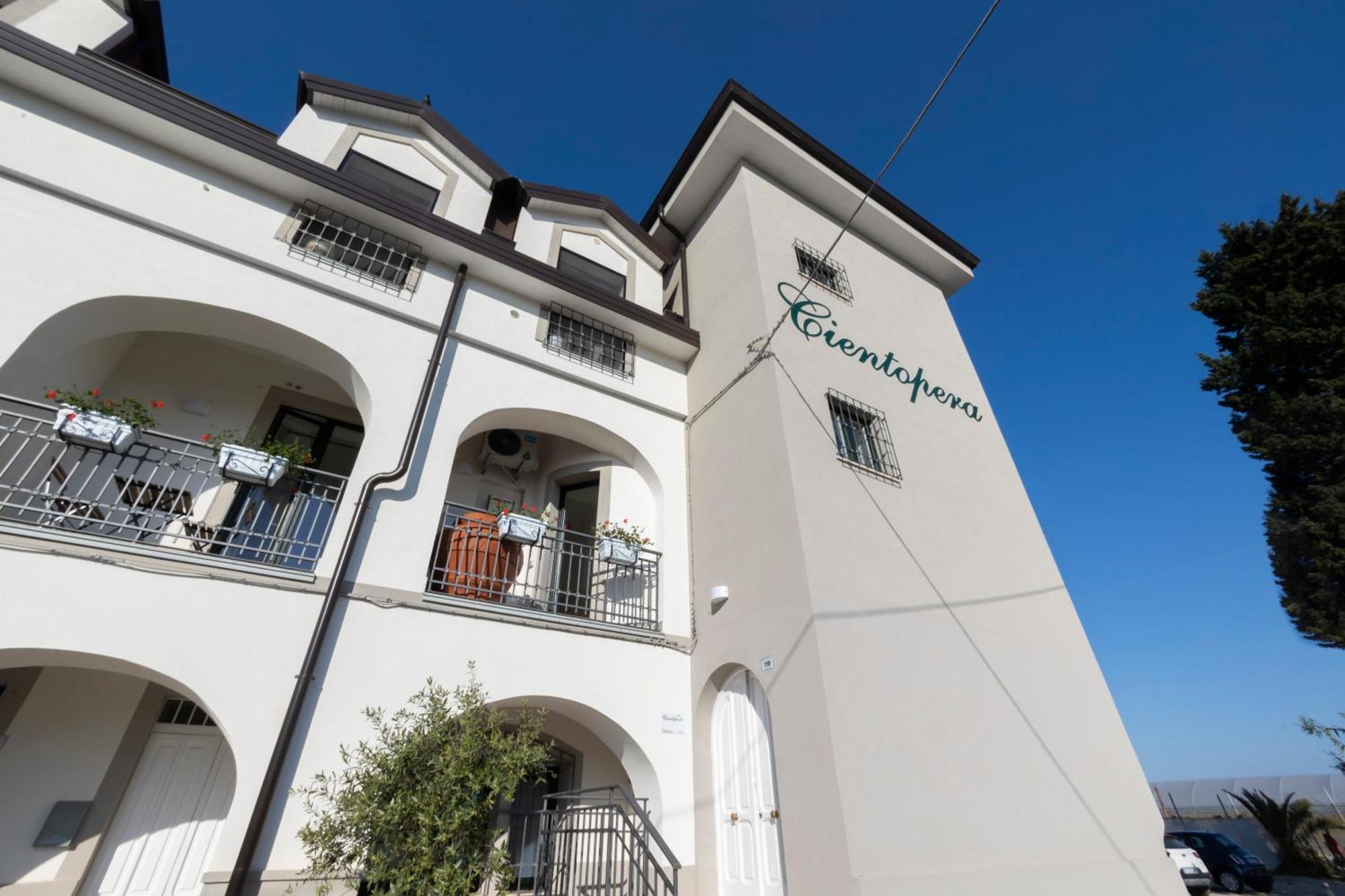 Cientopera Suite Rooms Pontecagnano Εξωτερικό φωτογραφία
